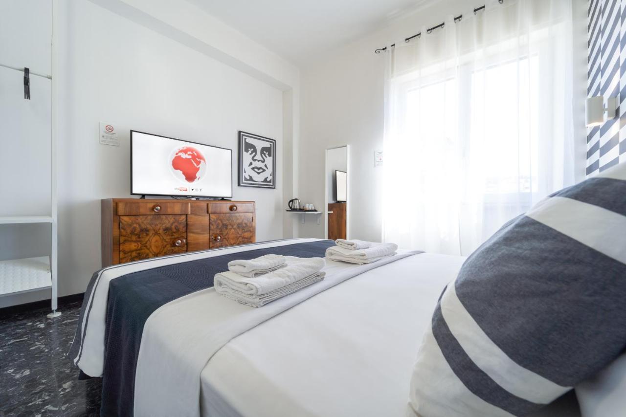Budget Rooms Carbonazzi 17 Cagliari Eksteriør billede