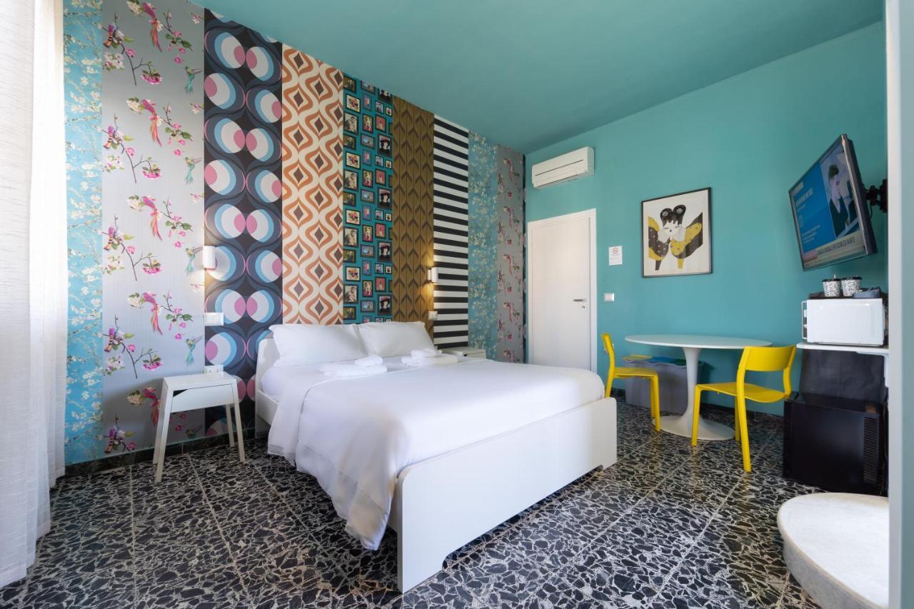 Budget Rooms Carbonazzi 17 Cagliari Eksteriør billede