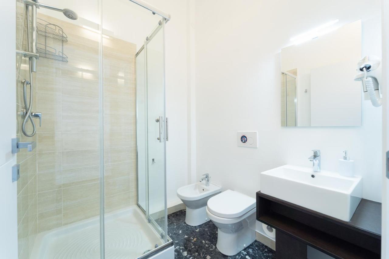 Budget Rooms Carbonazzi 17 Cagliari Eksteriør billede